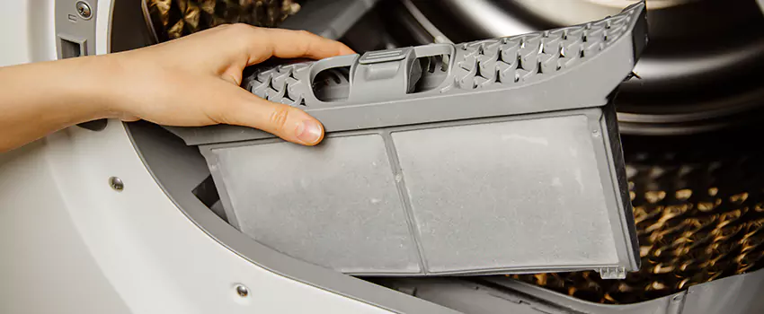 Signs Of A Clogged Dryer Lint Trap in Round Lake, Illinois